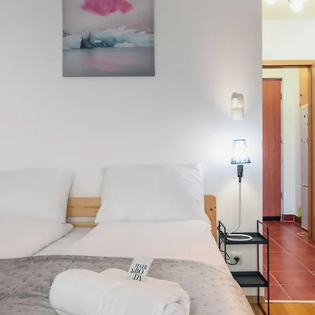 Red Velvet Studio Budapest Extérieur photo